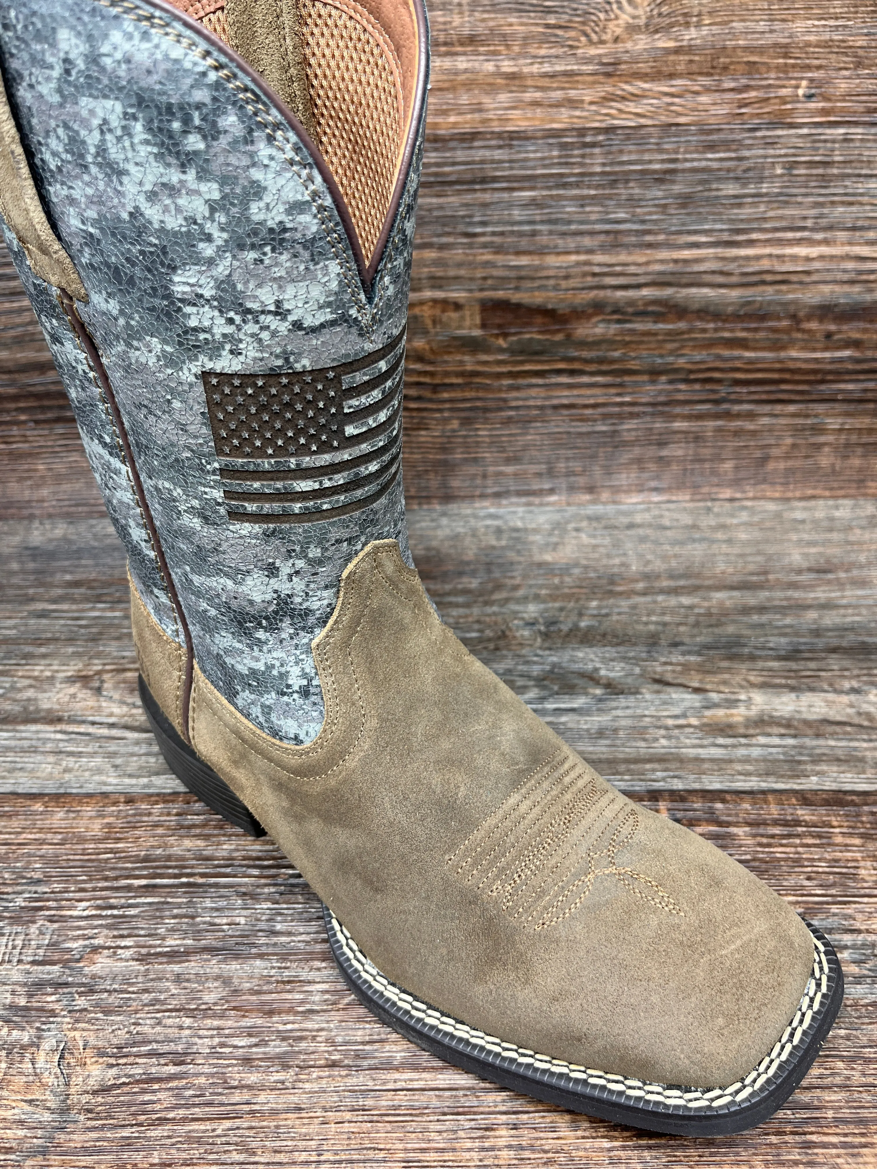 10042405 Men's Flying Proud Square Toe Western Boot by Ariat