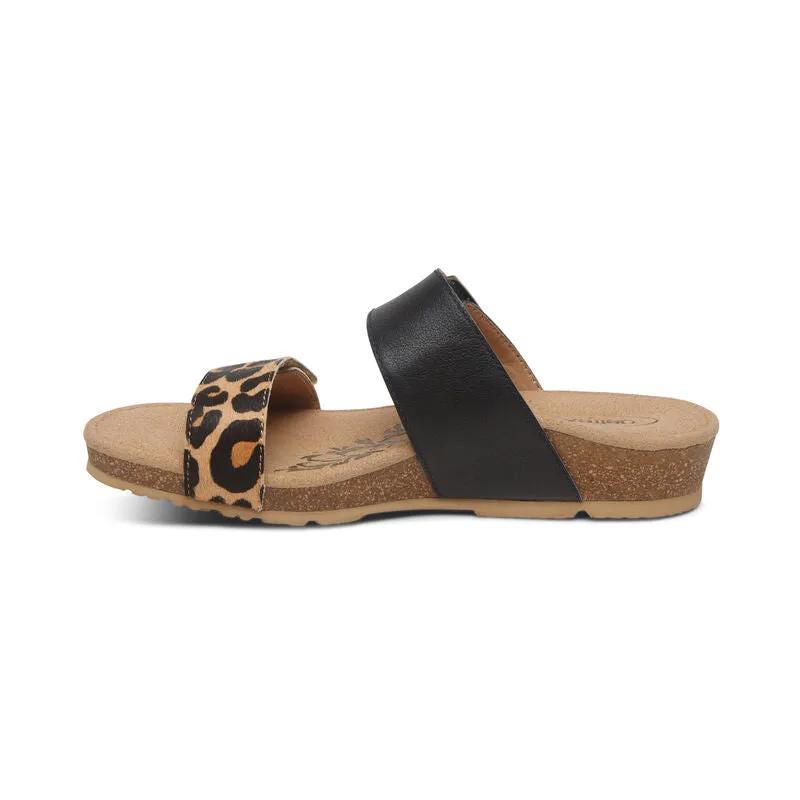 Aetrex Women's Daisy Sandal - Leopard SC544