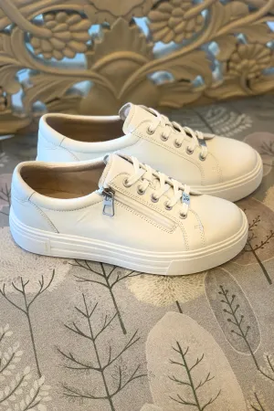Caprice Platform Zip Leather Trainer
