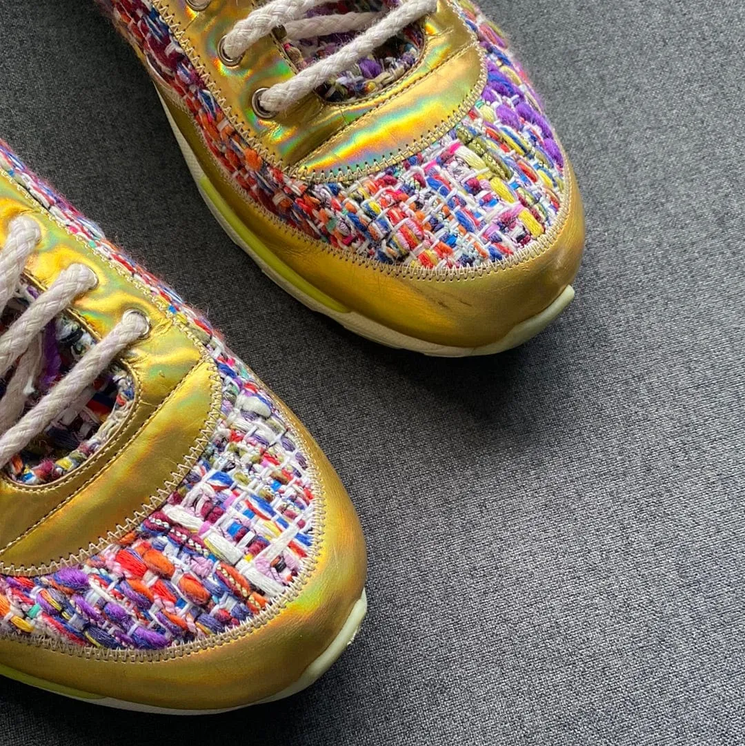 Chanel Tweed/Gold size 39.5 trainers - AWC1991
