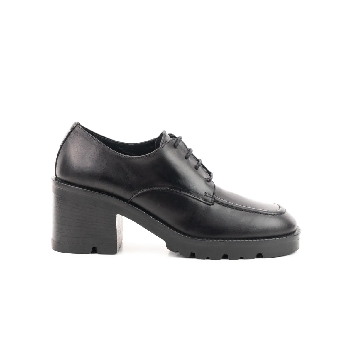 Corte Black Leather