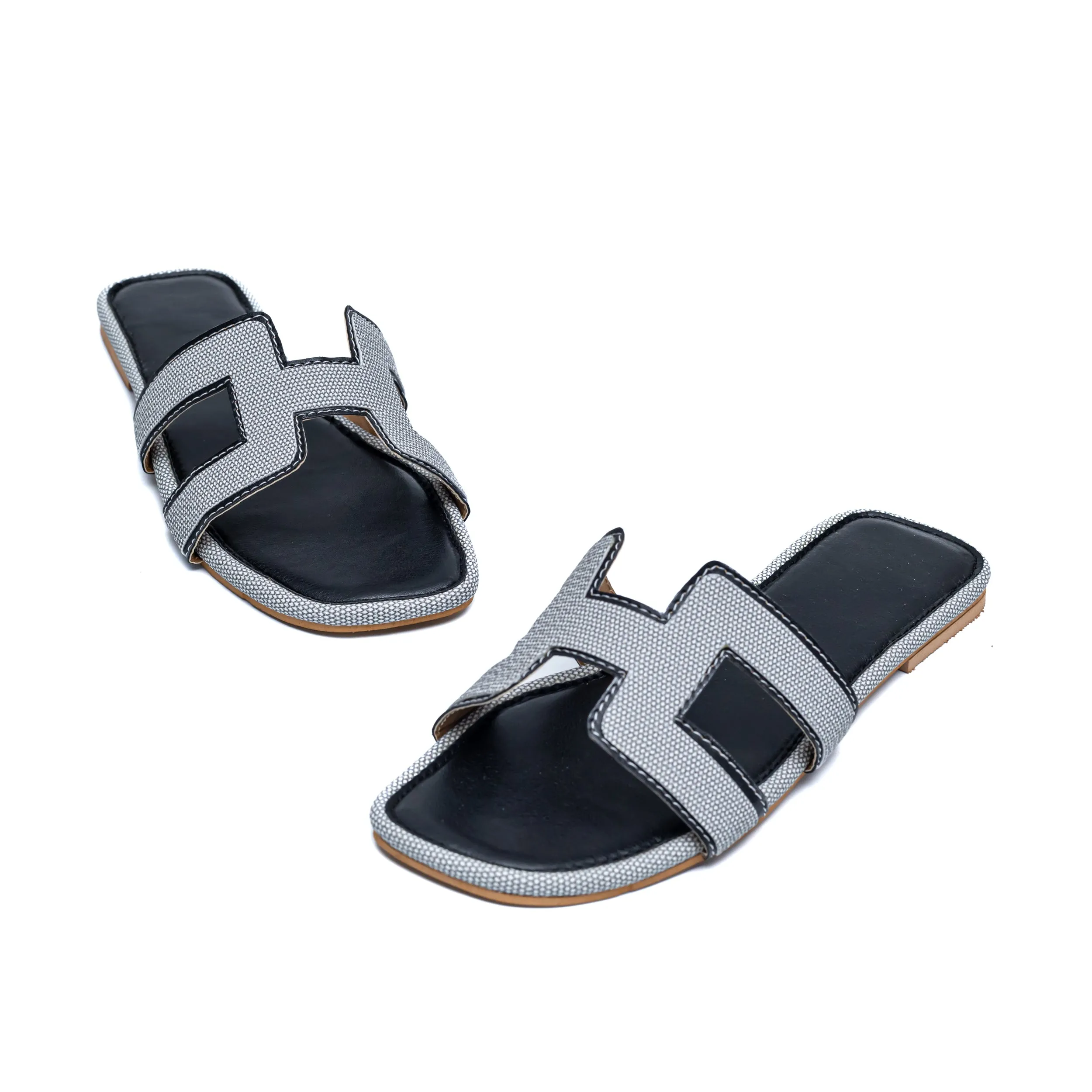 H Style Flats - Black/Grey