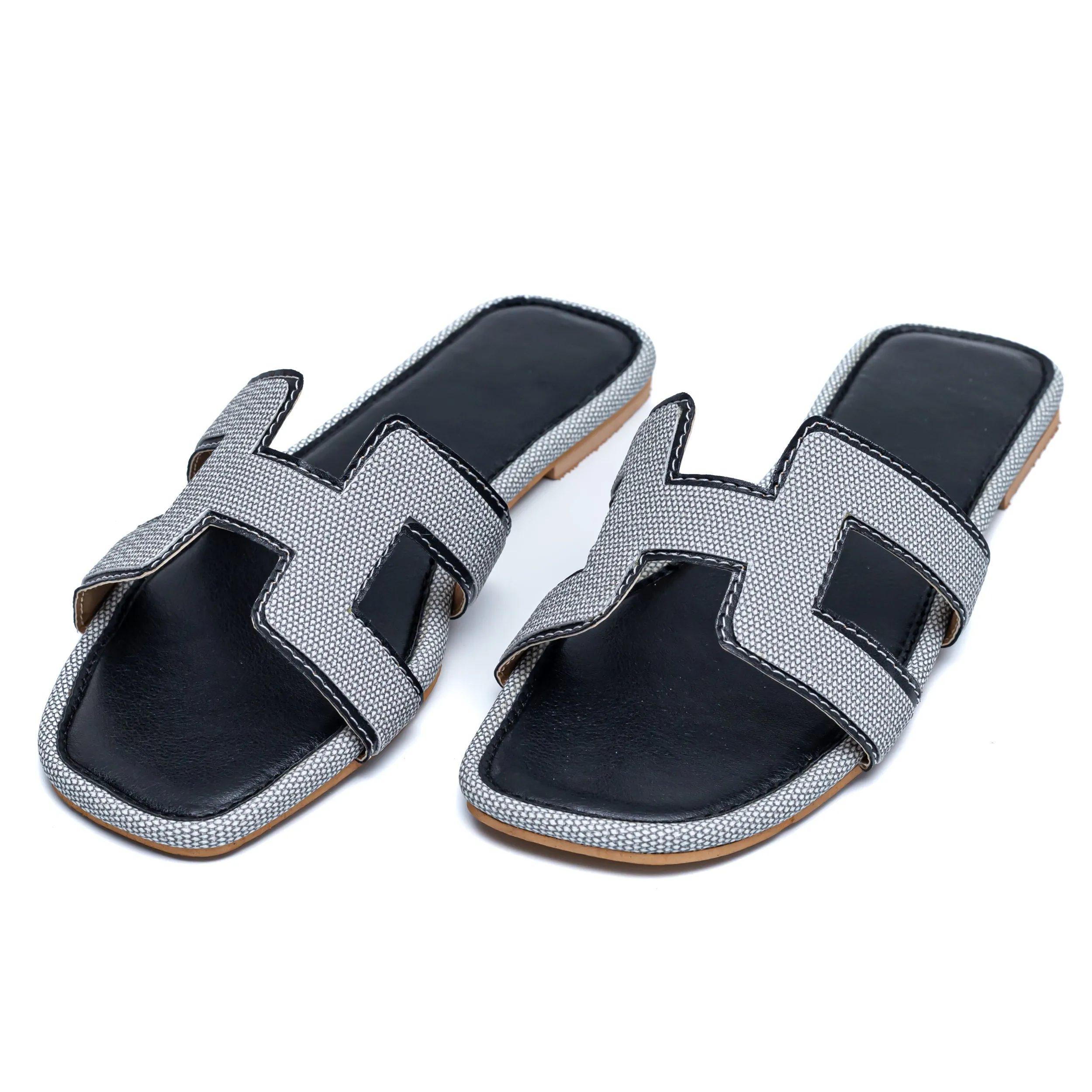 H Style Flats - Black/Grey