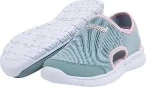 Hummel Arona  Sandals With Mesh Upper and Lightweight Aerotech Sole