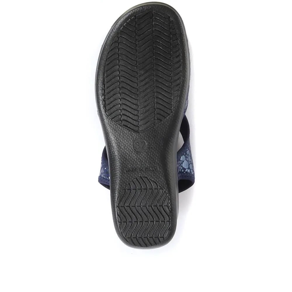 Pull-On Sandals - POLY33005 / 319 733