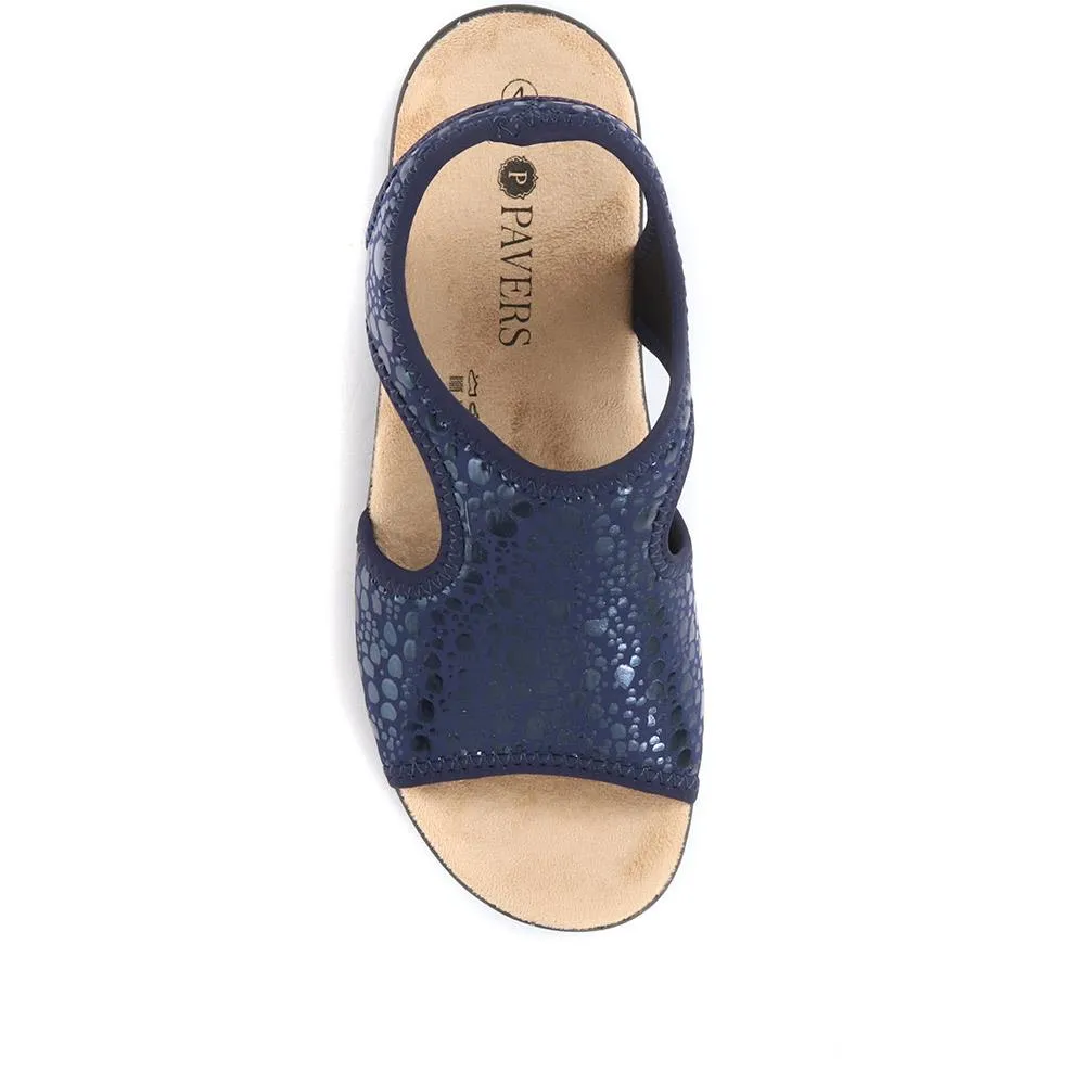 Pull-On Sandals - POLY33005 / 319 733