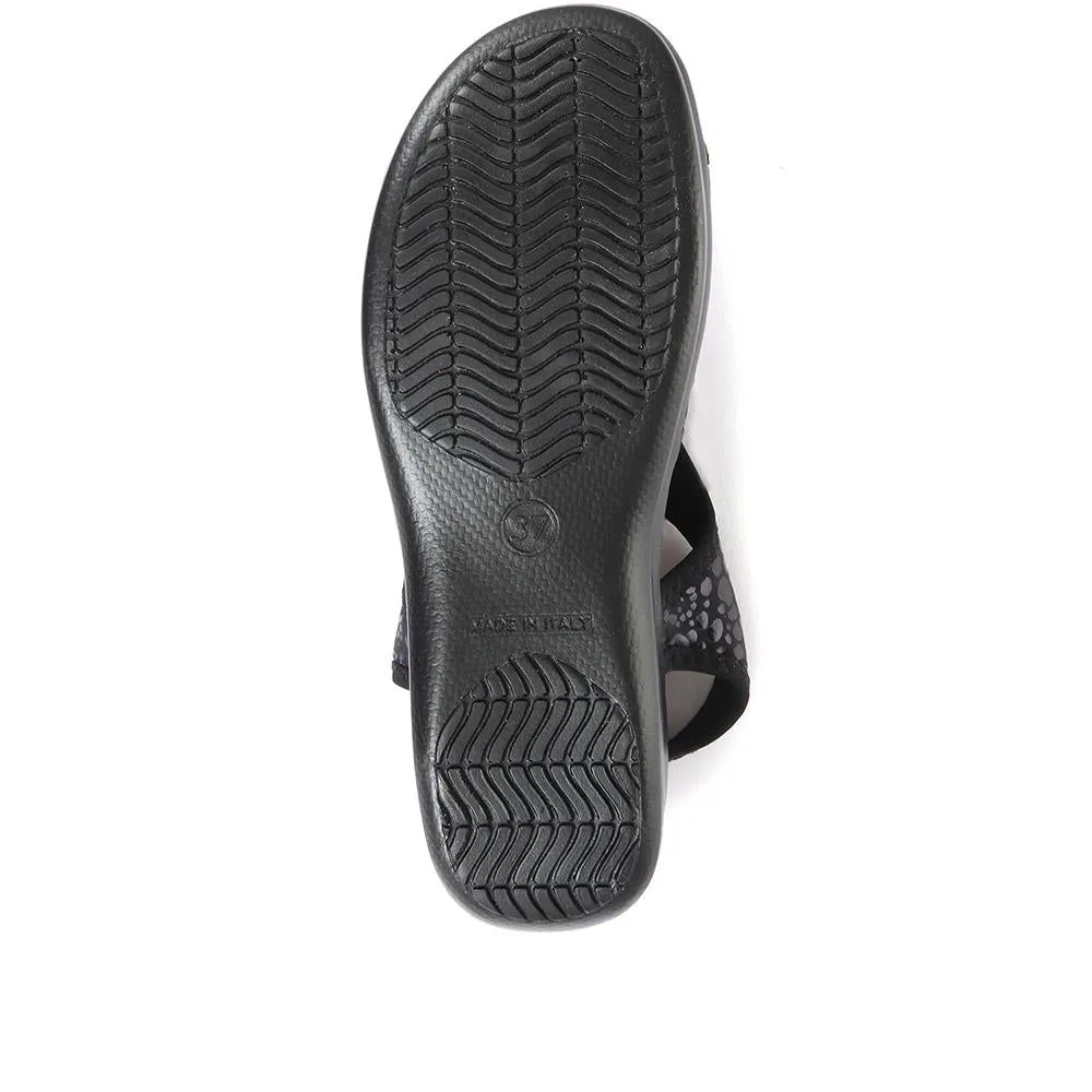 Pull-On Sandals - POLY33005 / 319 733