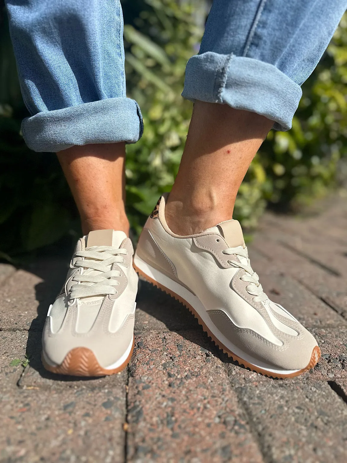 Stone Leopard Mia Trainer