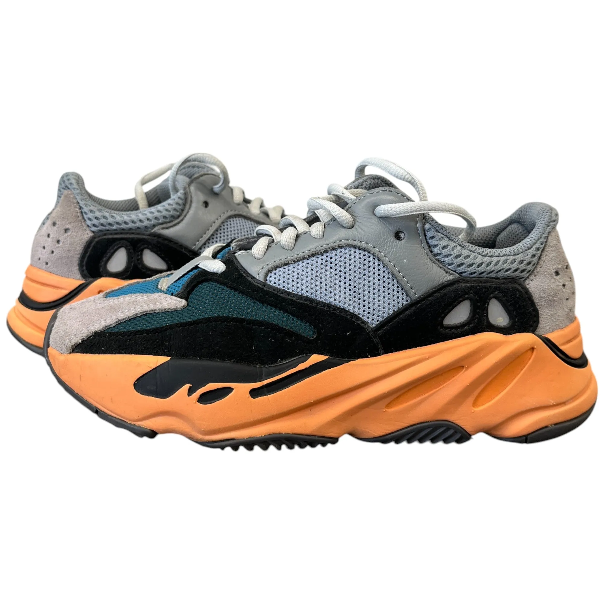 Women's Boost 700 Low Trainers Orange Size EU 37 / UK 4