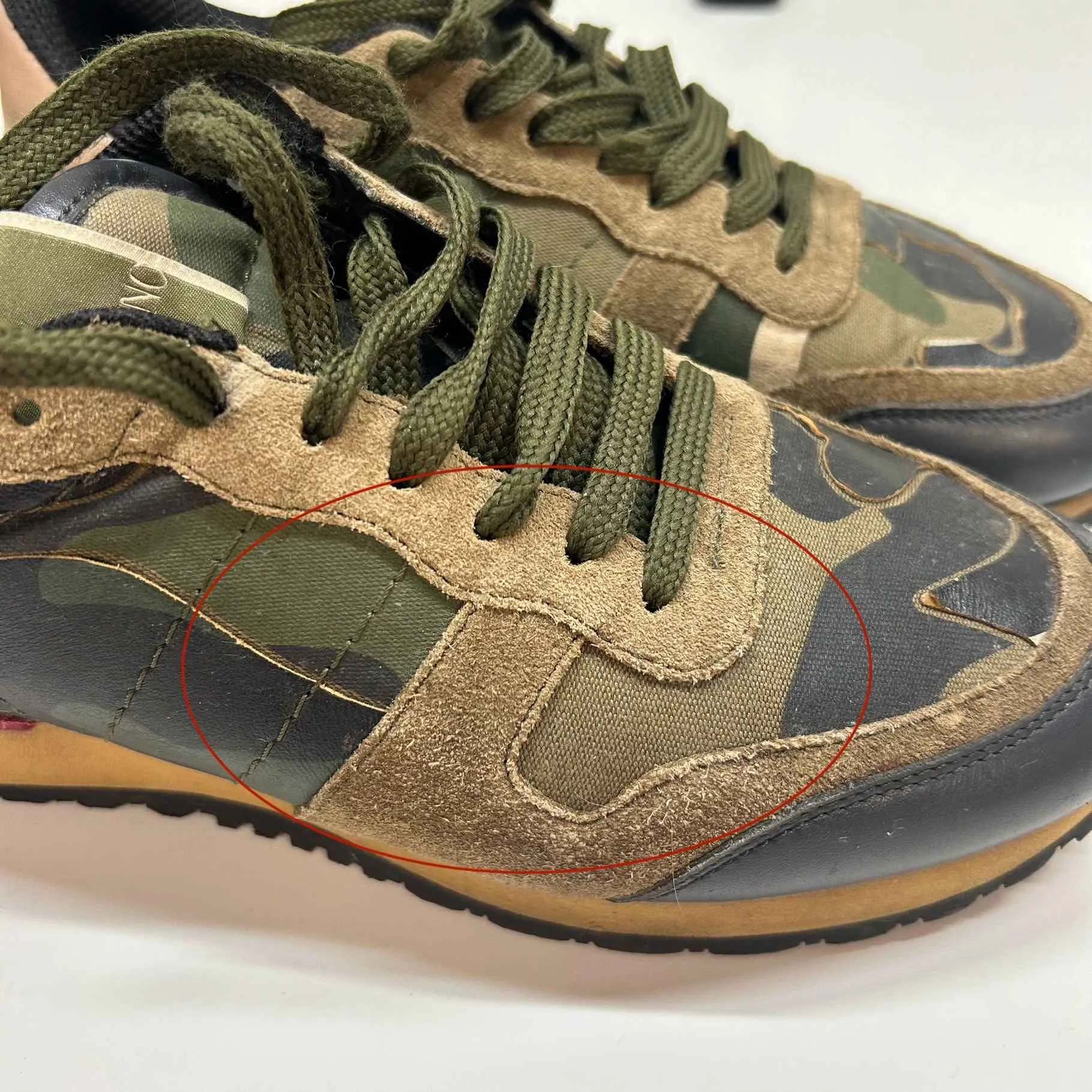Women's Rockrunner Low Trainers Khaki Size EU 38 / UK 5